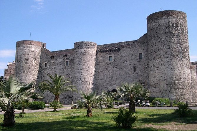 catania-unique-walking-tour-of-the-city-center