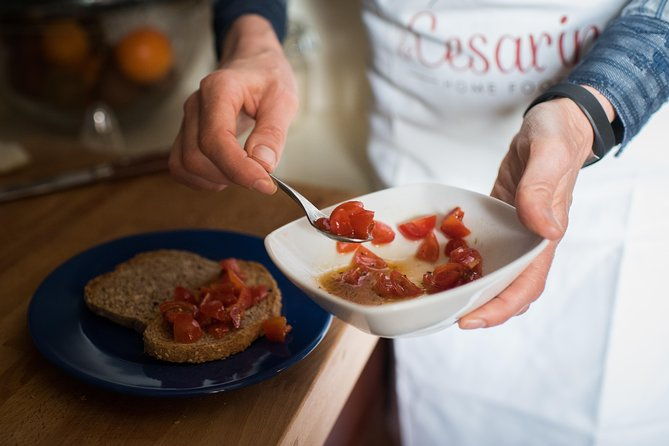cesarine-market-tour-cooking-class-at-locals-home-in-siena