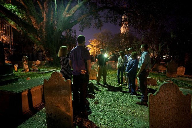 charleston-ghost-graveyard-night-time-guided-walking-tour