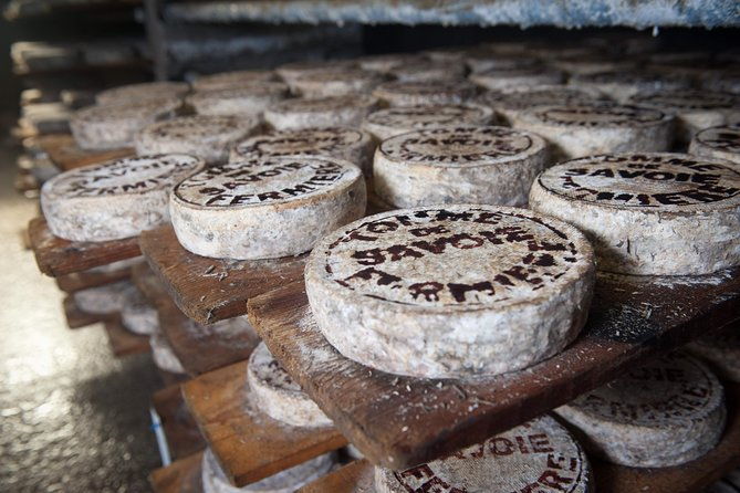 charming-gouda-walking-tour-history-architecture-cheese