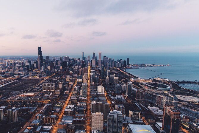 chicago-4-hour-sightseeing-transfer-by-luxury-private-sedan