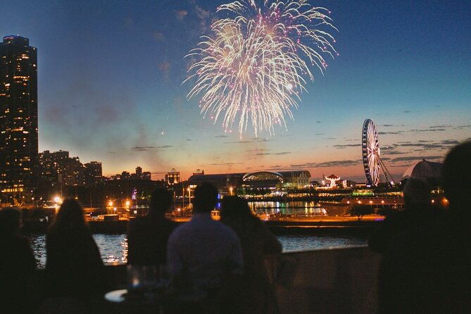 chicago-fireworks-dinner-cruise-with-buffet-2