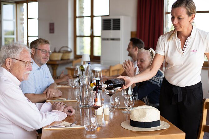classic-wine-tasting-in-montalcino-2