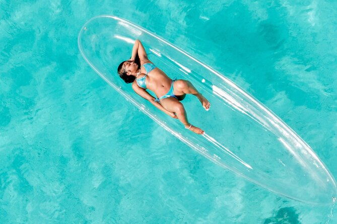 clear-kayak-photoshootfree-cocktail-nassau-bahamas