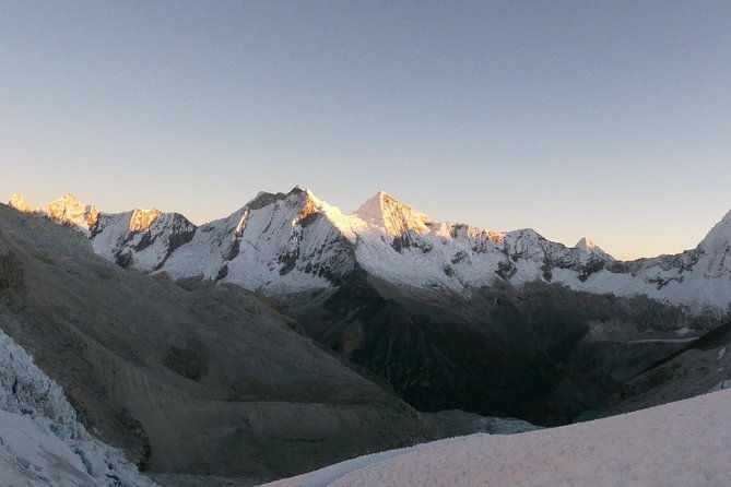 climb-pisco-the-balcony-of-the-cordillera-blanca-5752m
