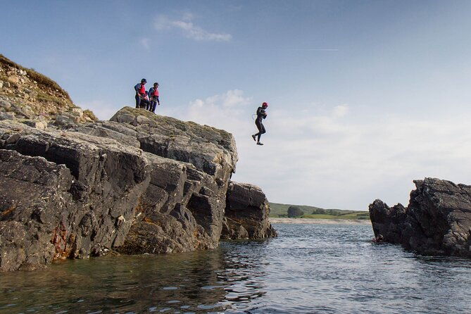 coasteering-on-irelands-wild-atlantic-way