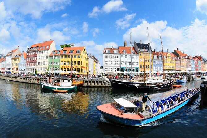 copenhagen-canal-boat-cruise-and-city-nyhavn-walking-tour