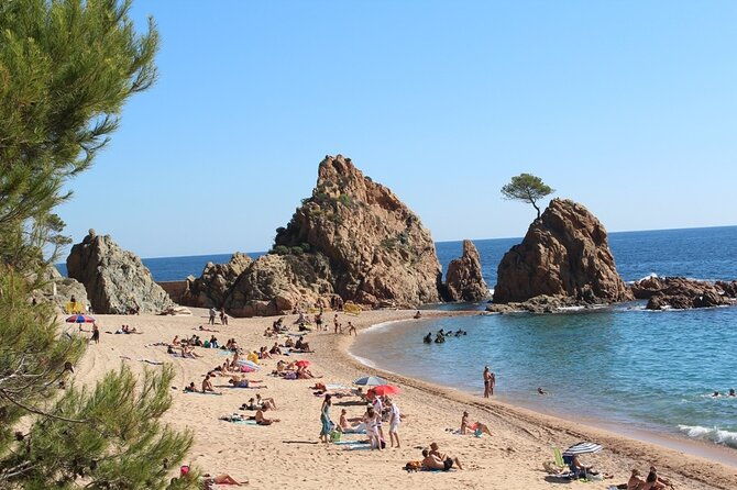 costa-brava-beach-trip-from-barcelona-to-tossa-de-mar