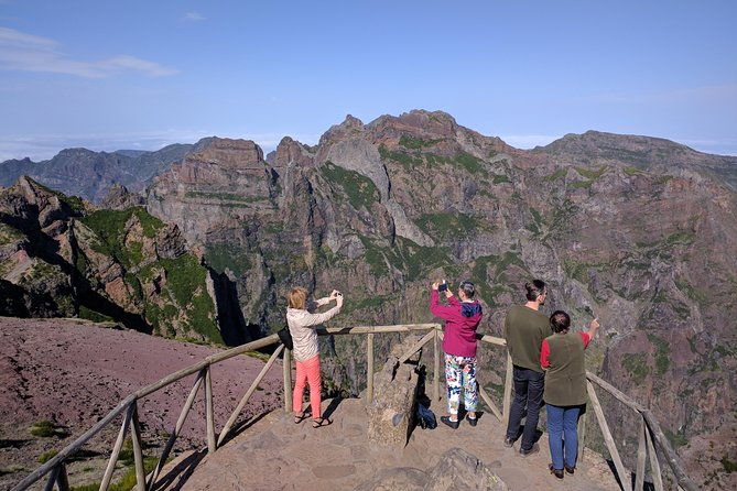 cristo-rei-arieiro-peak-and-santo-da-serra-4x4-experience