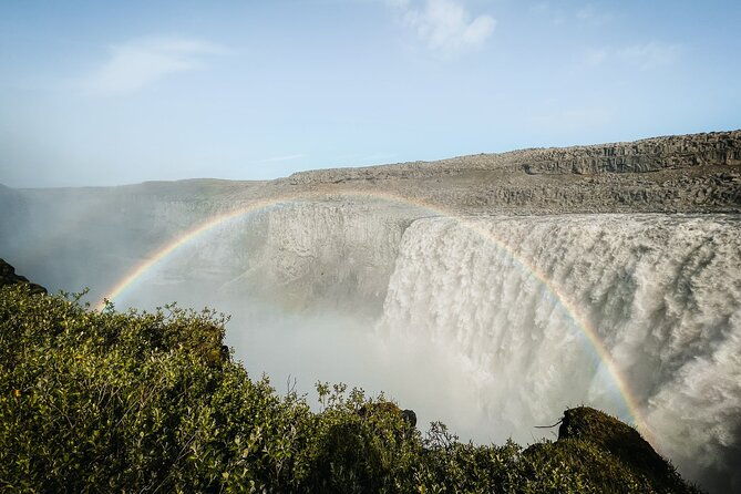 cruise-tour-godafoss-and-myvatn-lake-and-dettifoss-small-group