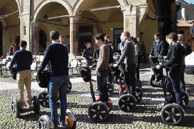 cstrents-bologna-segway-pt-authorized-tour