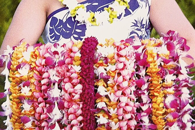 deluxe-orchid-lei-greeting-maui-kahului-airport-ogg