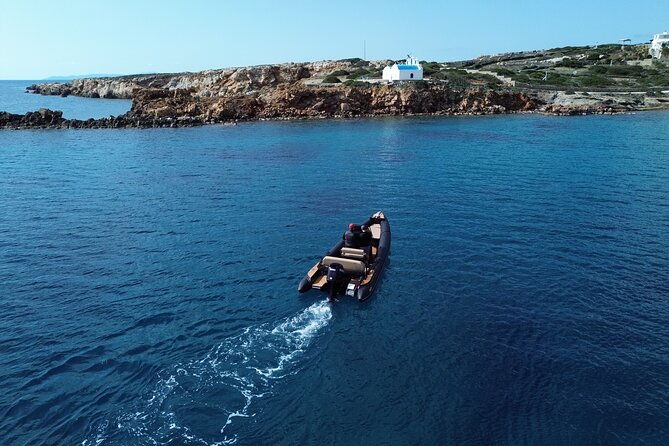 discover-hidden-gems-around-paros-private-boat-tour
