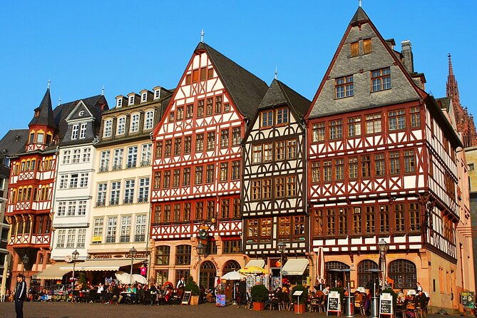 discover-the-heart-of-frankfurt-city-tour-in-german