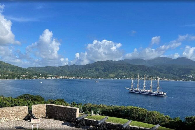dominica-indian-river-discovery-beach-stop