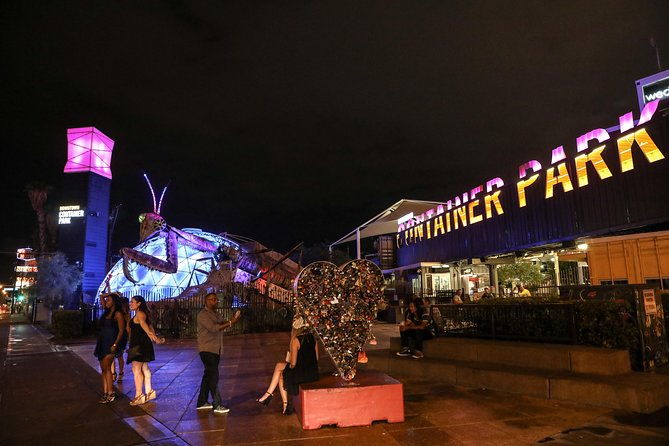 downtown-las-vegas-nighttime-walking-tour