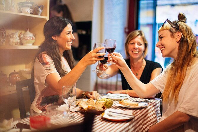 drinks-bites-in-faro-private-tour-with-a-local