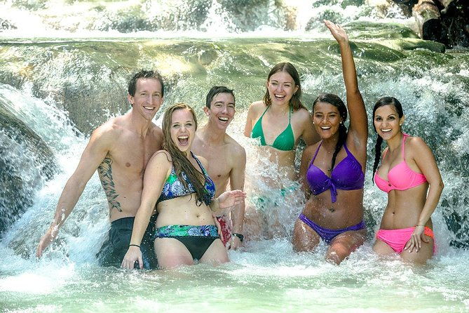 dunns-river-catamaran-cruise-from-ocho-rios