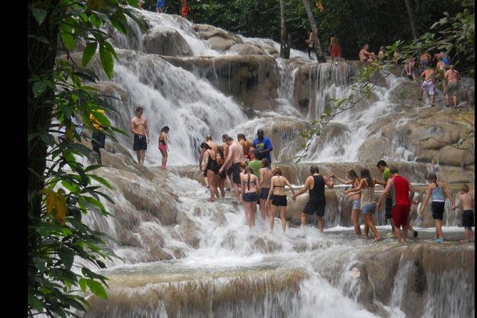 dunns-river-falls-bob-marley