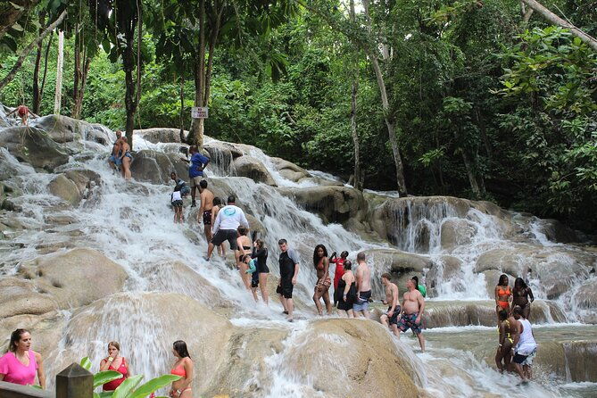 dunns-river-falls-jamaica-montego-bay-falmouth