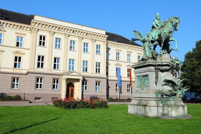 dusseldorf-scavenger-hunt-and-highlights-self-guided-tour