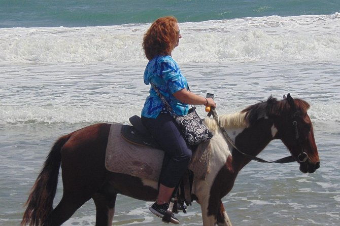 east-coast-horseback-riding-waterfall-excursion