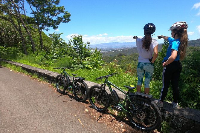 ebike-tour-honolulu-rainforest