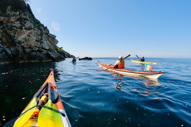 elba-island-full-day-sea-kayak-tour-2