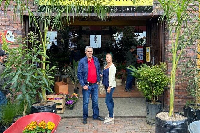embark-on-a-culinary-adventure-taste-heritage-cuisine-medellin