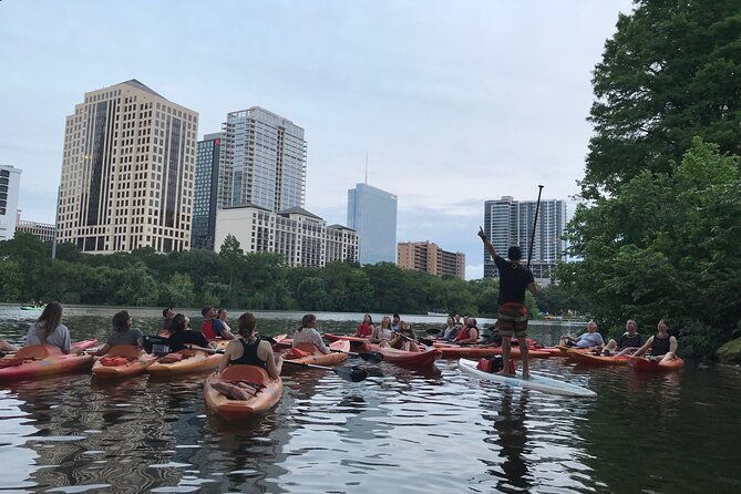 evening-bat-watching-kayak-tour