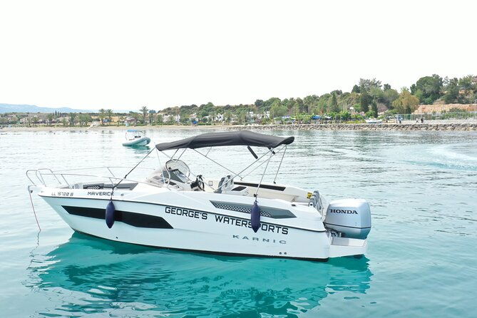 exclusive-line-225hp-self-drive-boat-karnic-sl701-8-0m