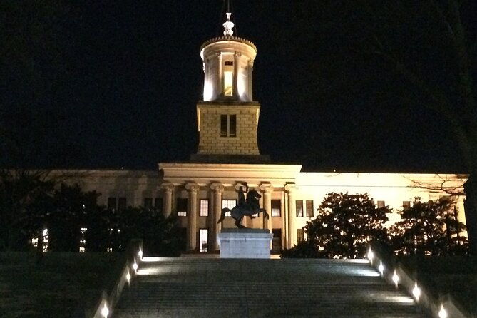 explore-haunted-downtown-walking-tour-in-nashville