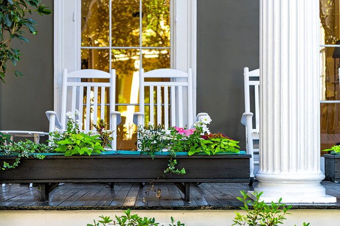 explore-new-orleans-garden-district-private-2-hour-walking-tour