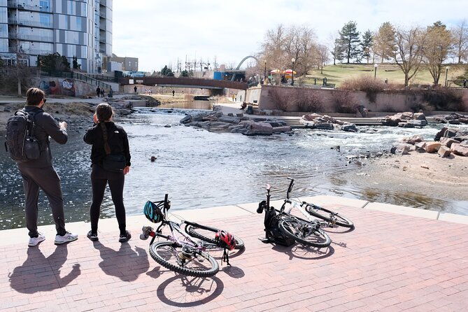 exploring-denver-by-bike-on-half-day-tour