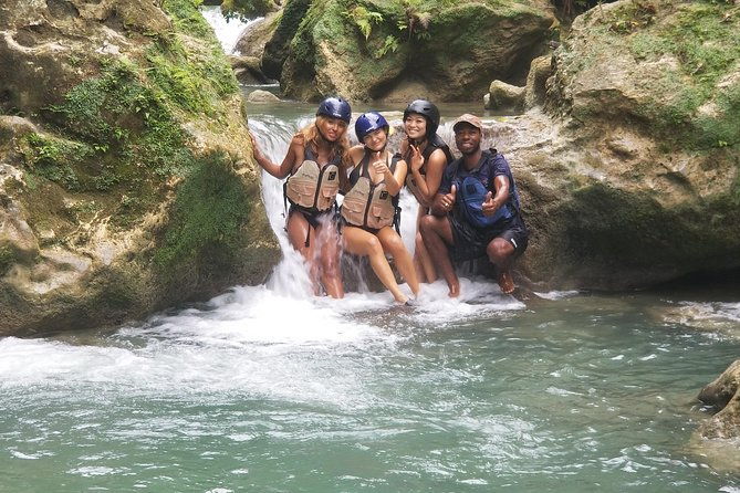 falmouth-waterfalls-rafting-and-beach-adventure