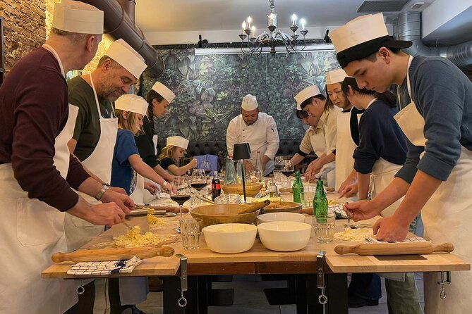 florence-cooking-class-fresh-pasta-unlimited-wine-free-aprons