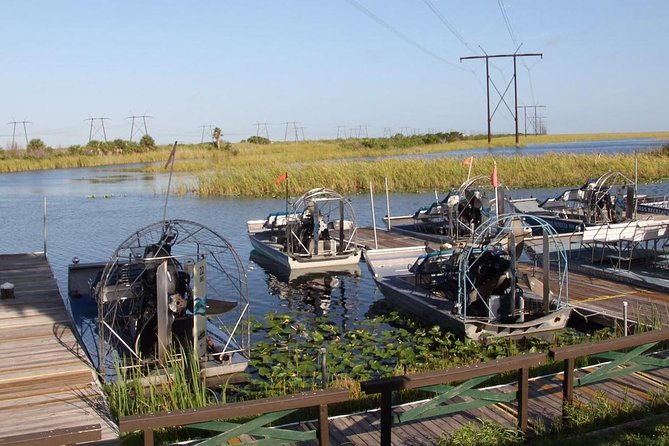 florida-everglades-night-airboat-tour-near-fort-lauderdale