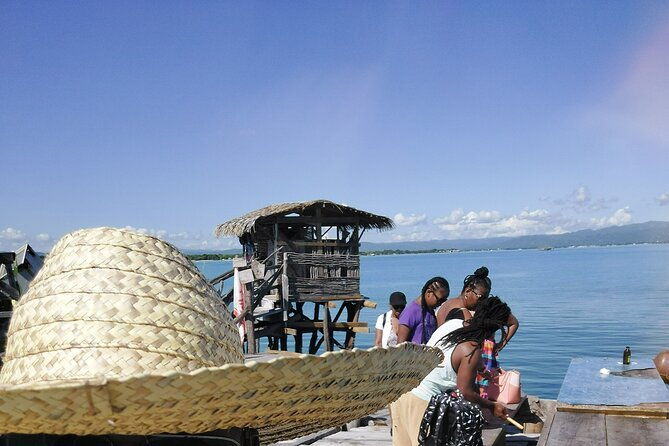 floyds-pelican-bar-and-lovers-leap-day-tour