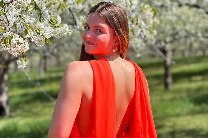 flying-dress-photo-shoot-in-traverse-city
