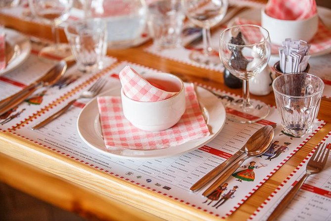 folklore-evening-with-music-and-dinner