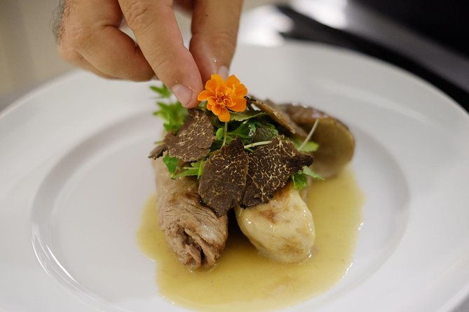 four-course-food-wine-pairing-elegant-dinner-in-venice