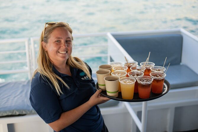from-maalaea-harbor-sunset-dinner-cruise-aboard-the-quicksilver