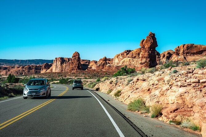 full-day-audio-driving-tour-of-arches-national-park-2