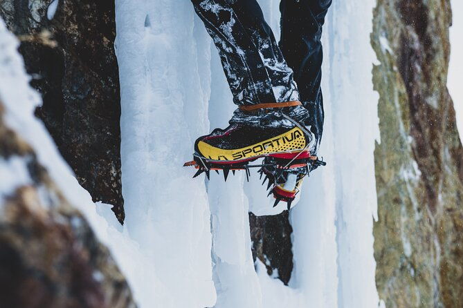 full-day-ice-climbing-experience-in-ushuaia