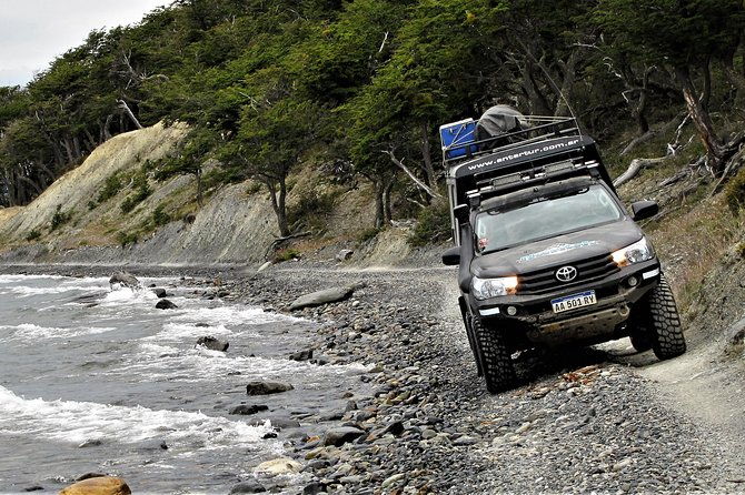 full-day-lakes-off-road-4x4-experience-argentine-lunch