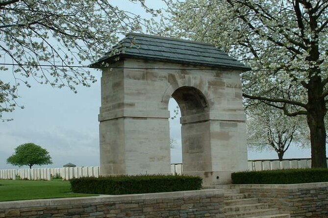 full-day-private-new-zealander-battlefields-tour-from-arras