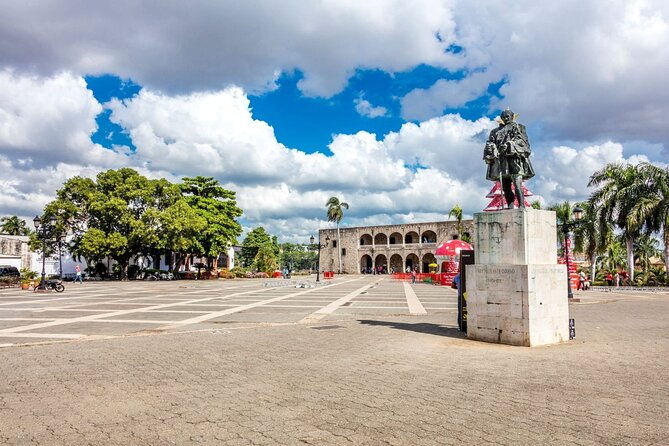 full-day-tour-in-santo-domingo-from-punta-cana-with-lunch