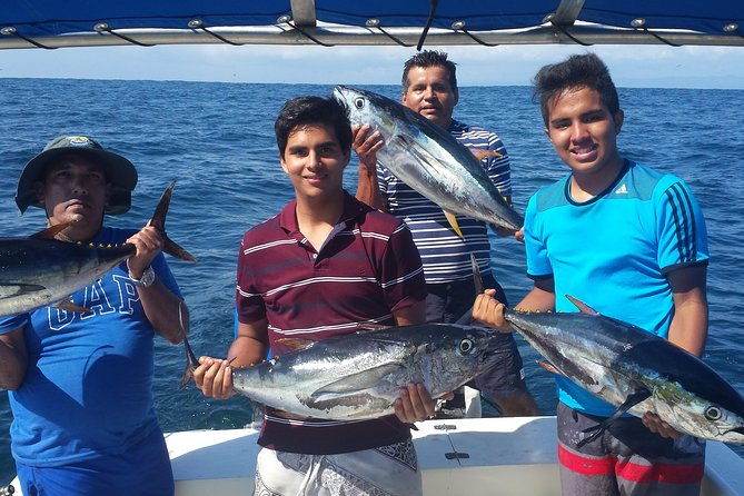 full-day-tour-pinzon-island-la-fe-las-palmas-snorkeling-fishing