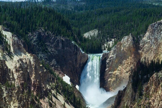full-day-yellowstone-natl-park-tour-from-west-yellowstone