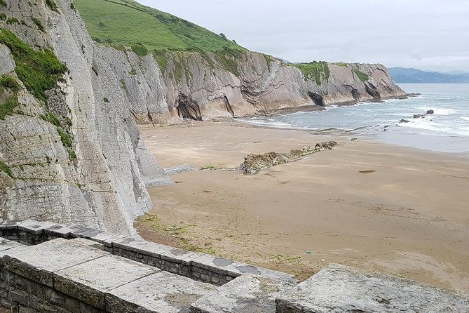 game-of-thrones-basque-coast-locations-tour-from-san-sebastian